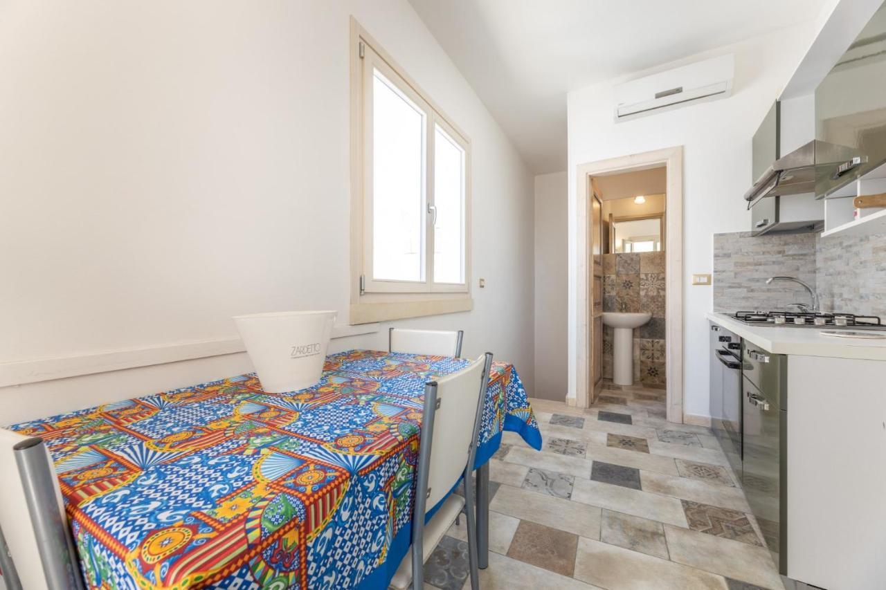 Appartement Dimora Il Castello à Racale Extérieur photo