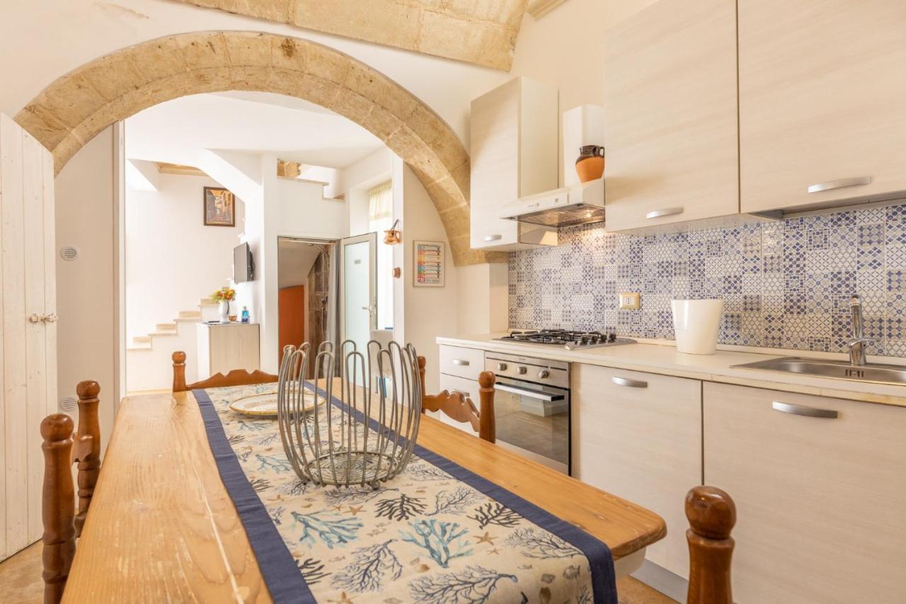 Appartement Dimora Il Castello à Racale Extérieur photo