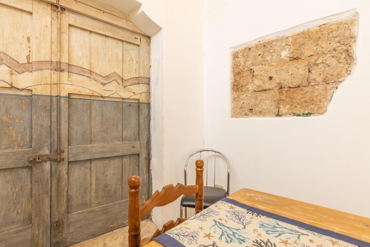 Appartement Dimora Il Castello à Racale Extérieur photo